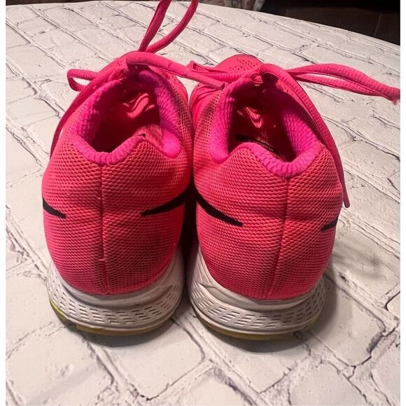 Nike Women's Size 9.5 Zoom Pegasus Running Shoes Bright Neon Pink Athletic Gym - Picture 5 of 11